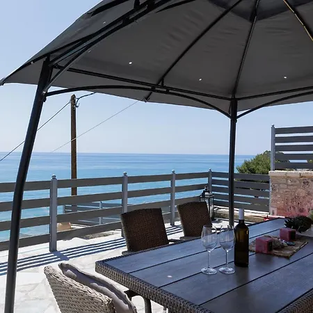 Renata & Filippos With Private Plunge Pool By Konnect Landhuis Agios Gordios (Corfu)