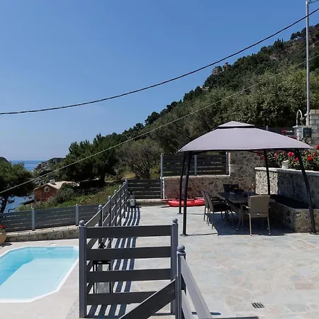 Renata & Filippos With Private Plunge Pool By Konnect Country house *