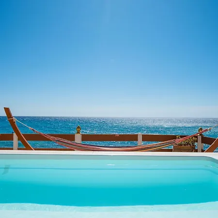 Renata & Filippos With Private Plunge Pool By Konnect Landhuis